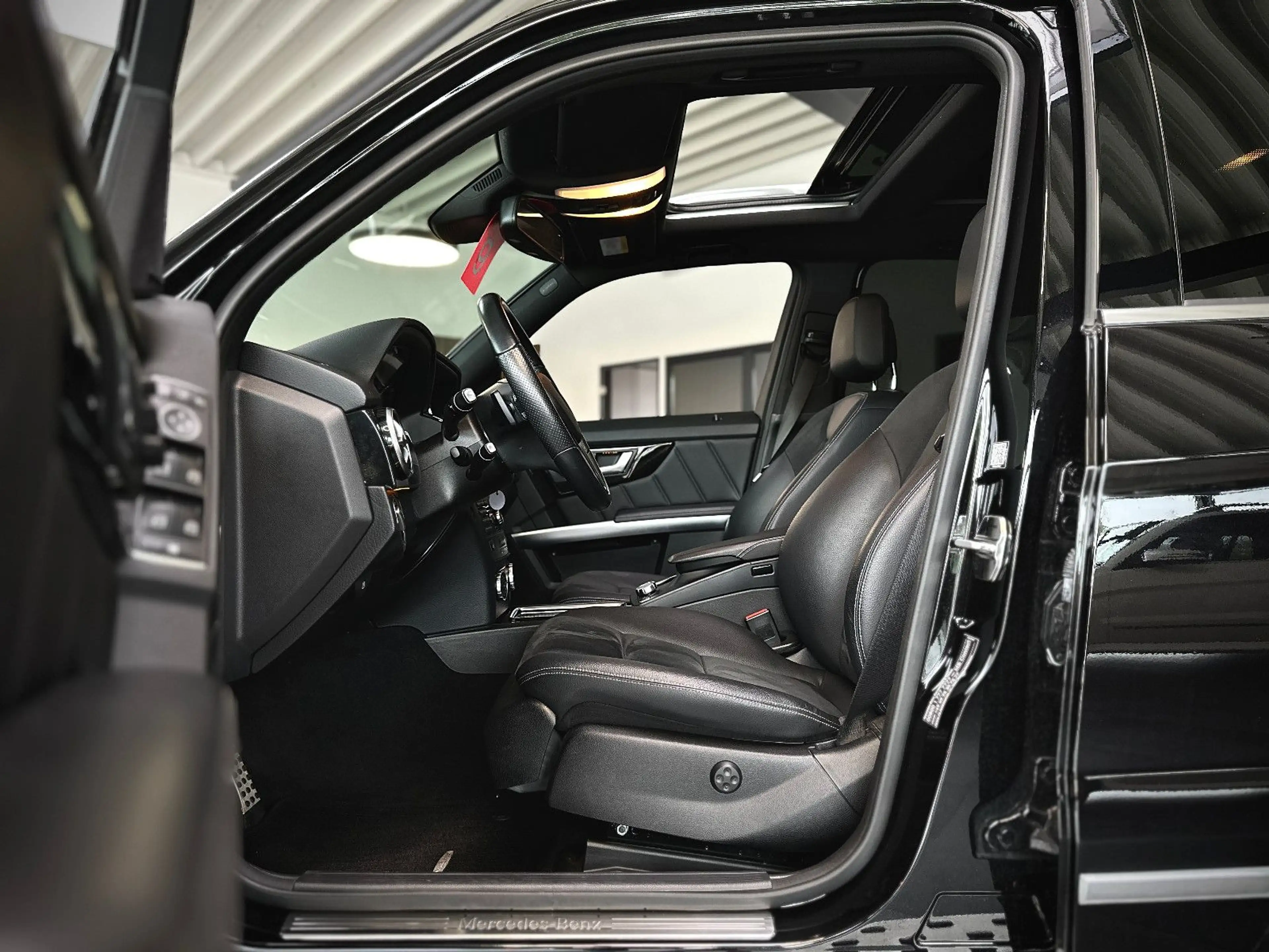 Mercedes-Benz GLK 350 CDI 4Matic V6 AMG*Memory*360°*H&K*TRAUM* — photo 10