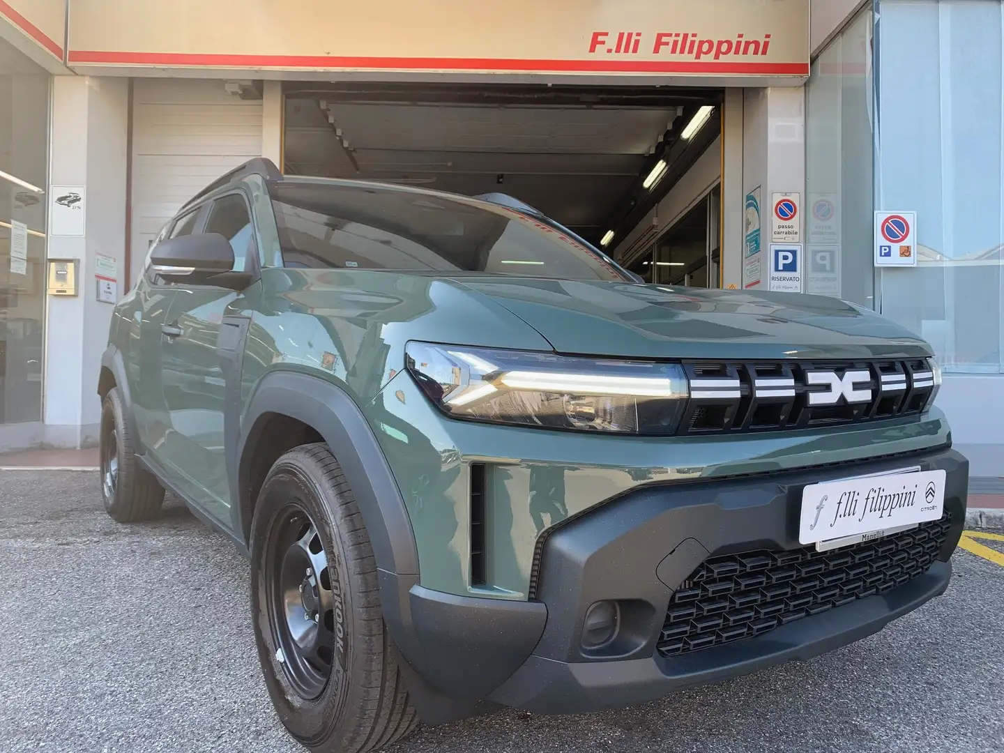 Dacia Duster 1.0 Essential Eco-g 100cv *PREZZO VERO* Verde - 1