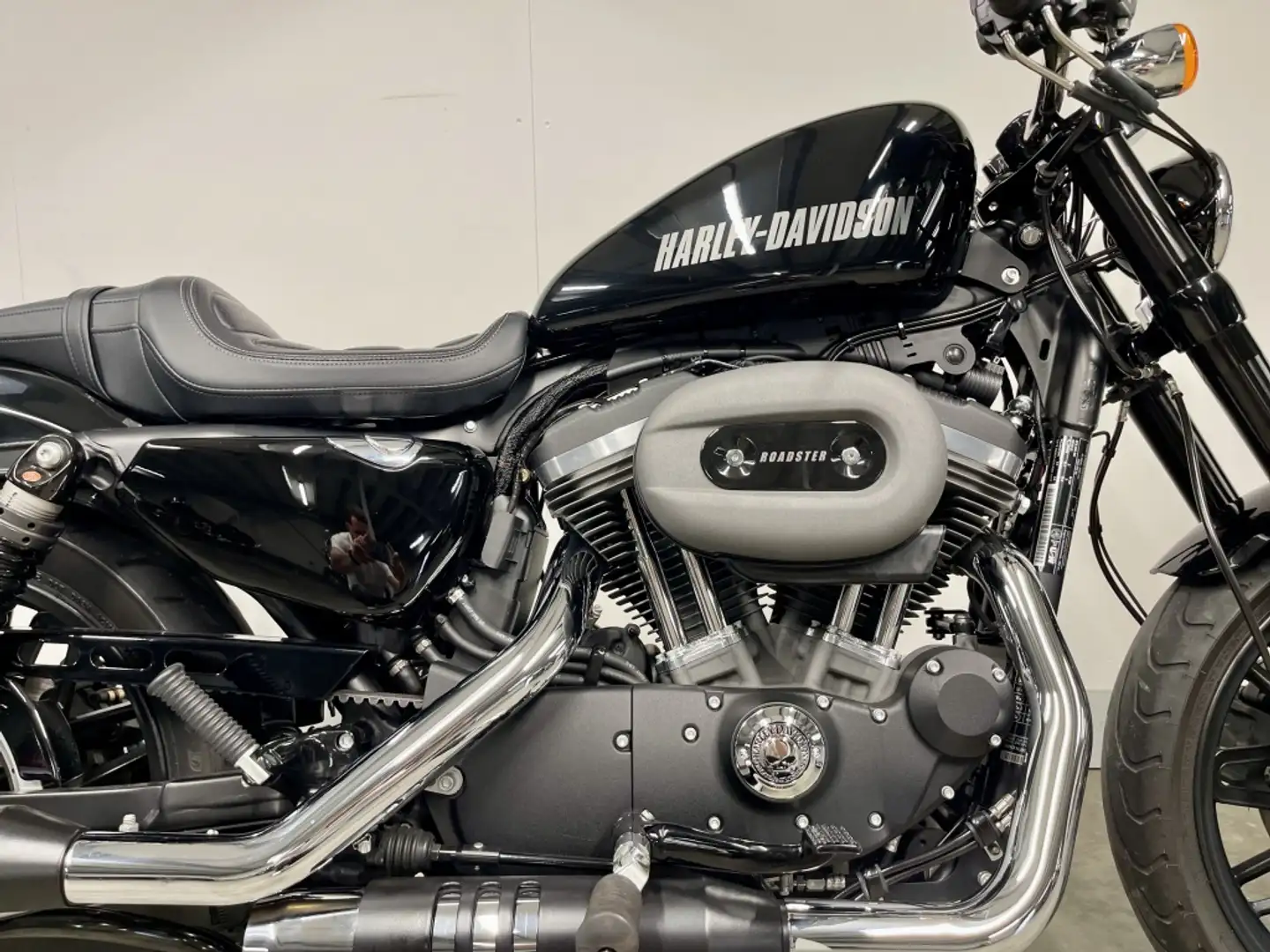 Harley-Davidson Sportster XL1200CX ROADSTER Schwarz - 2