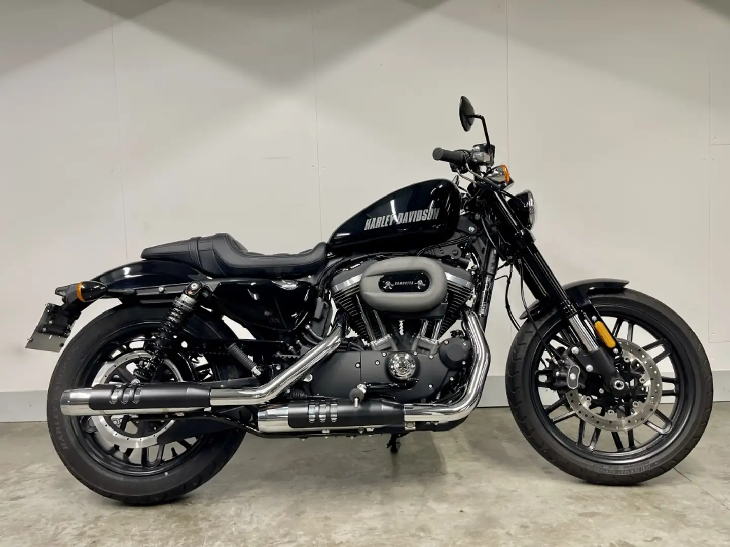 Harley-Davidson Sportster XL1200CX ROADSTER Schwarz - 1