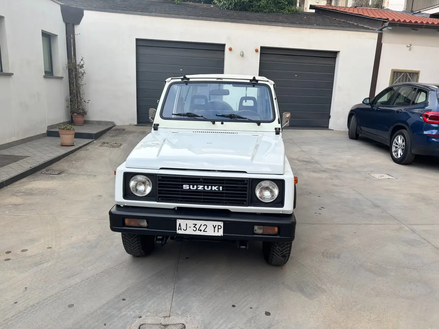 Suzuki Samurai Alb - 2