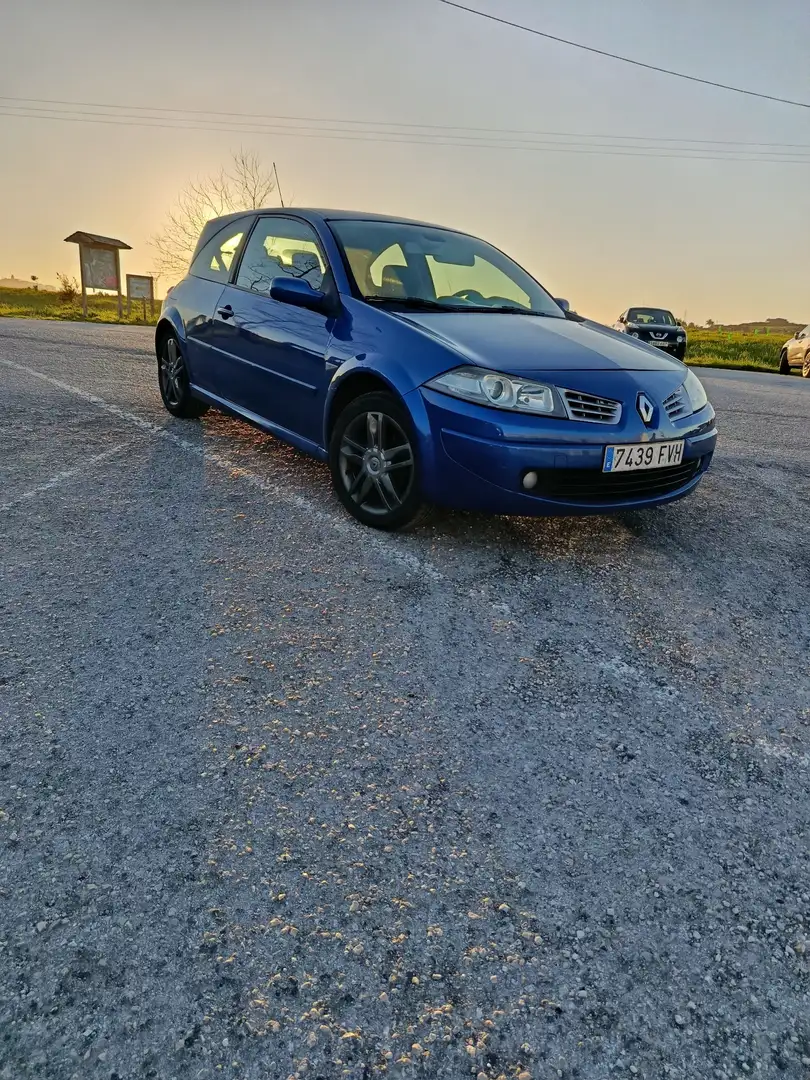 Renault Megane Mégane 2.0dCi  GT - 2