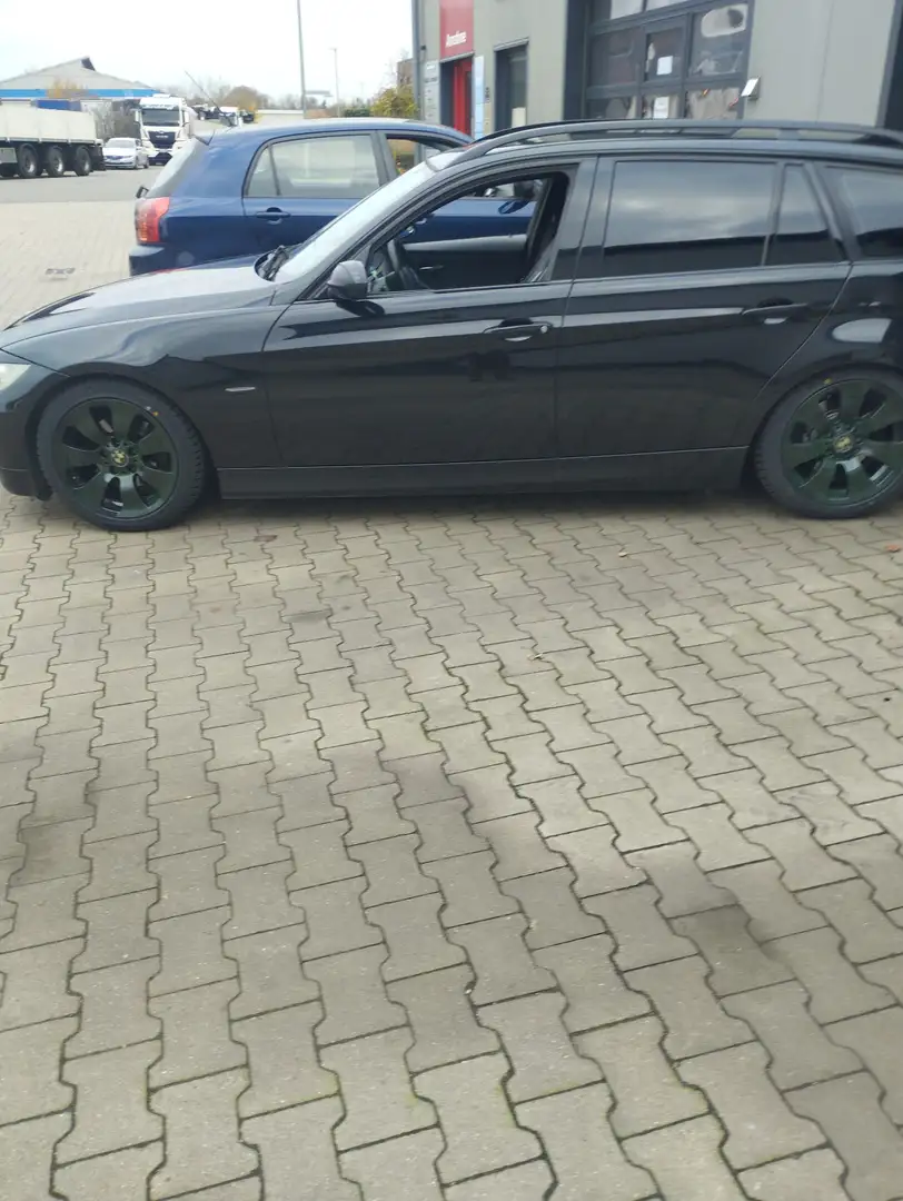 BMW 325 325i Touring - 2