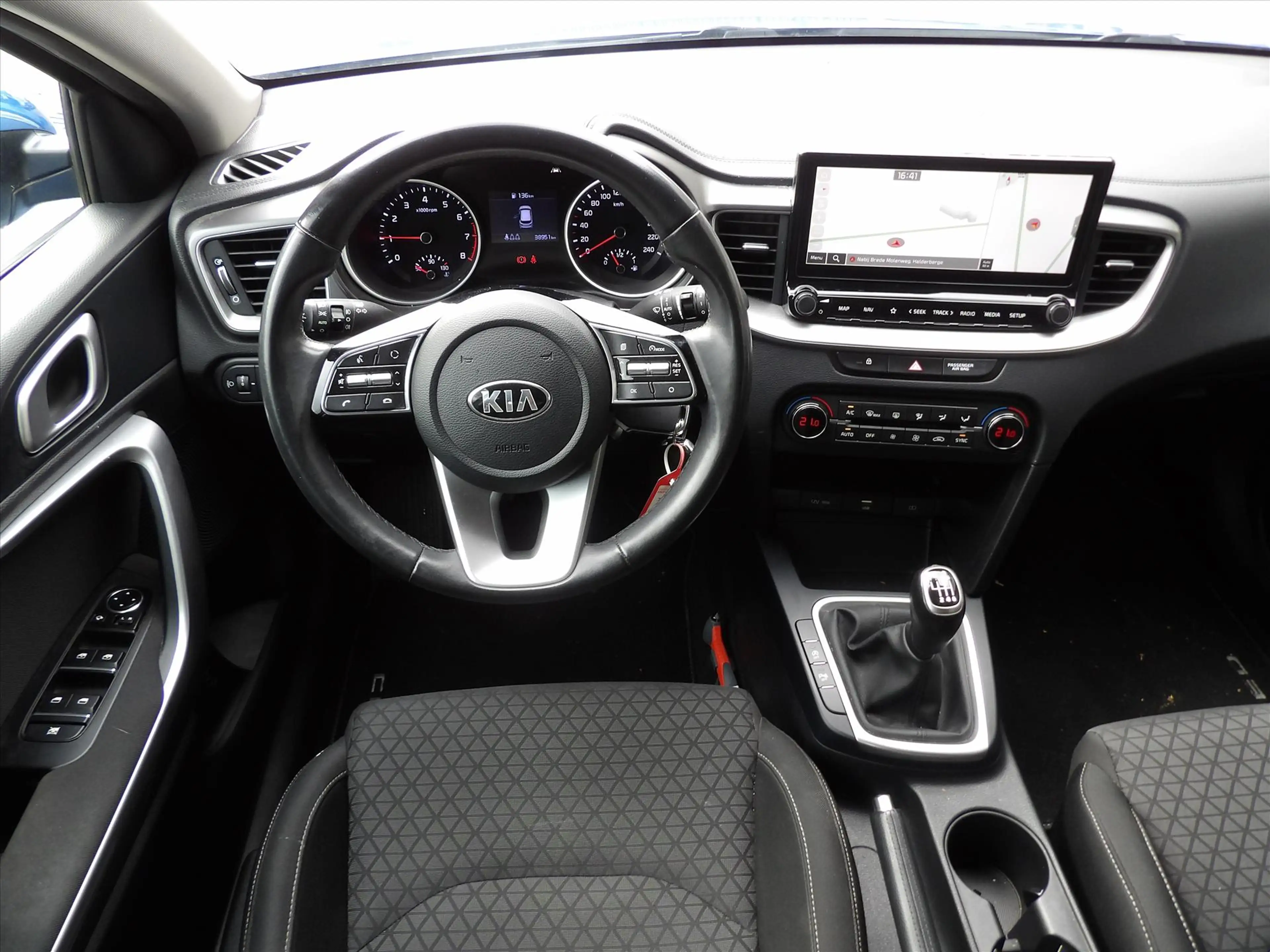 Kia Ceed / cee'd 1.0 Turbo 120pk DynamicLine 39.000km Org. Ned. — photo 13