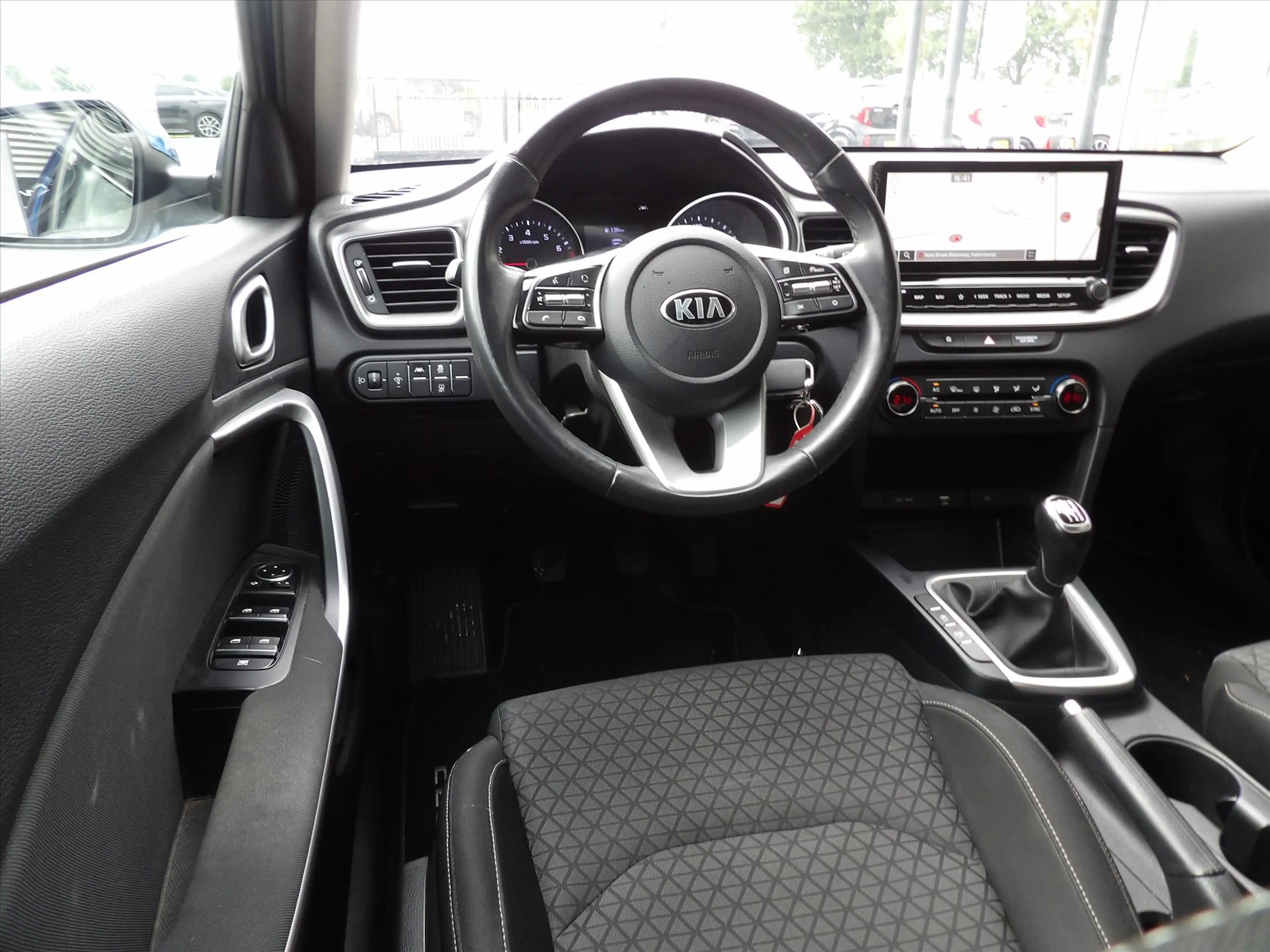 Kia Ceed / cee'd 1.0 Turbo 120pk DynamicLine 39.000km Org. Ned. — photo 15