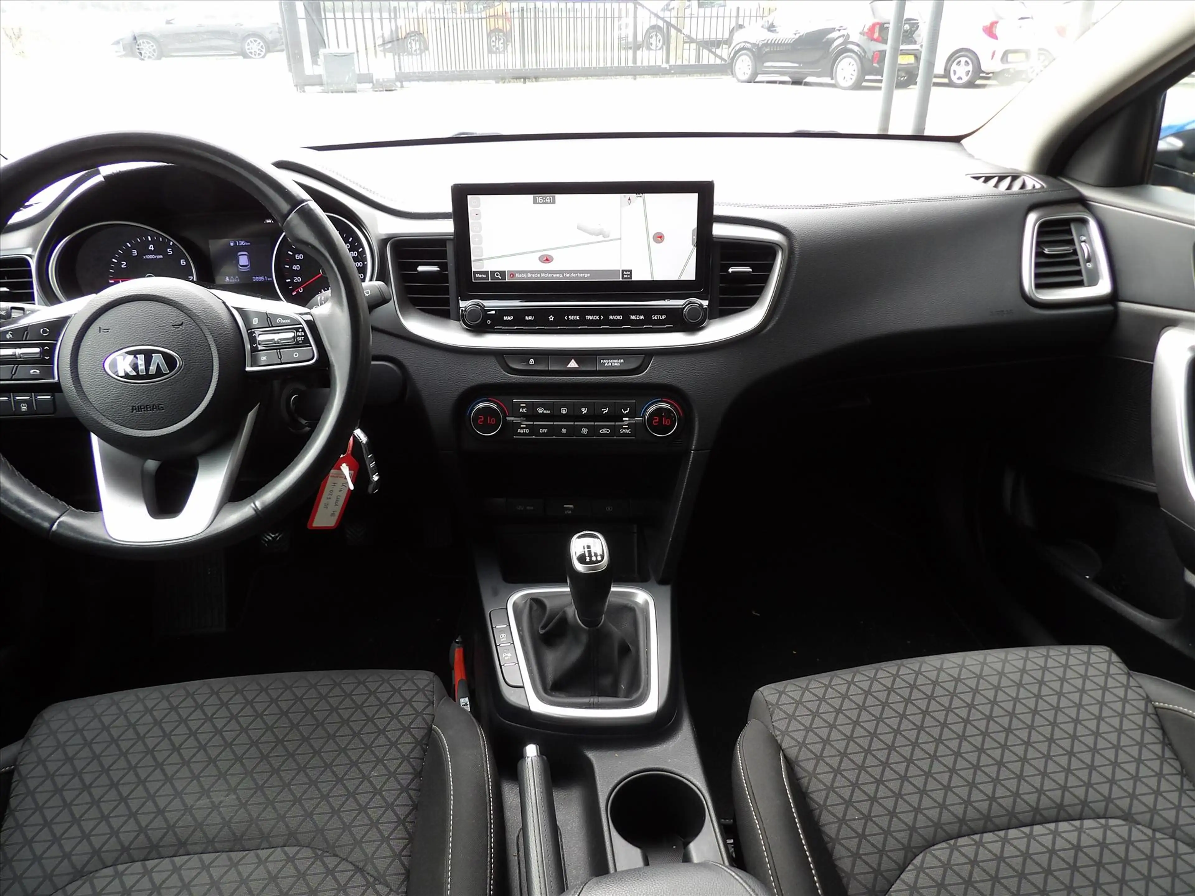 Kia Ceed / cee'd 1.0 Turbo 120pk DynamicLine 39.000km Org. Ned. — photo 12