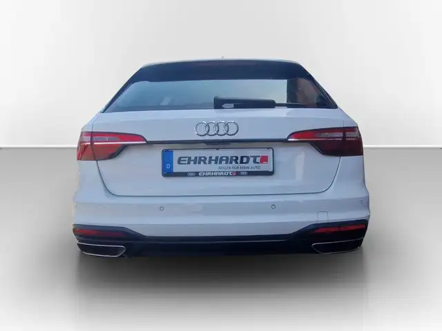 Audi A4 view 7