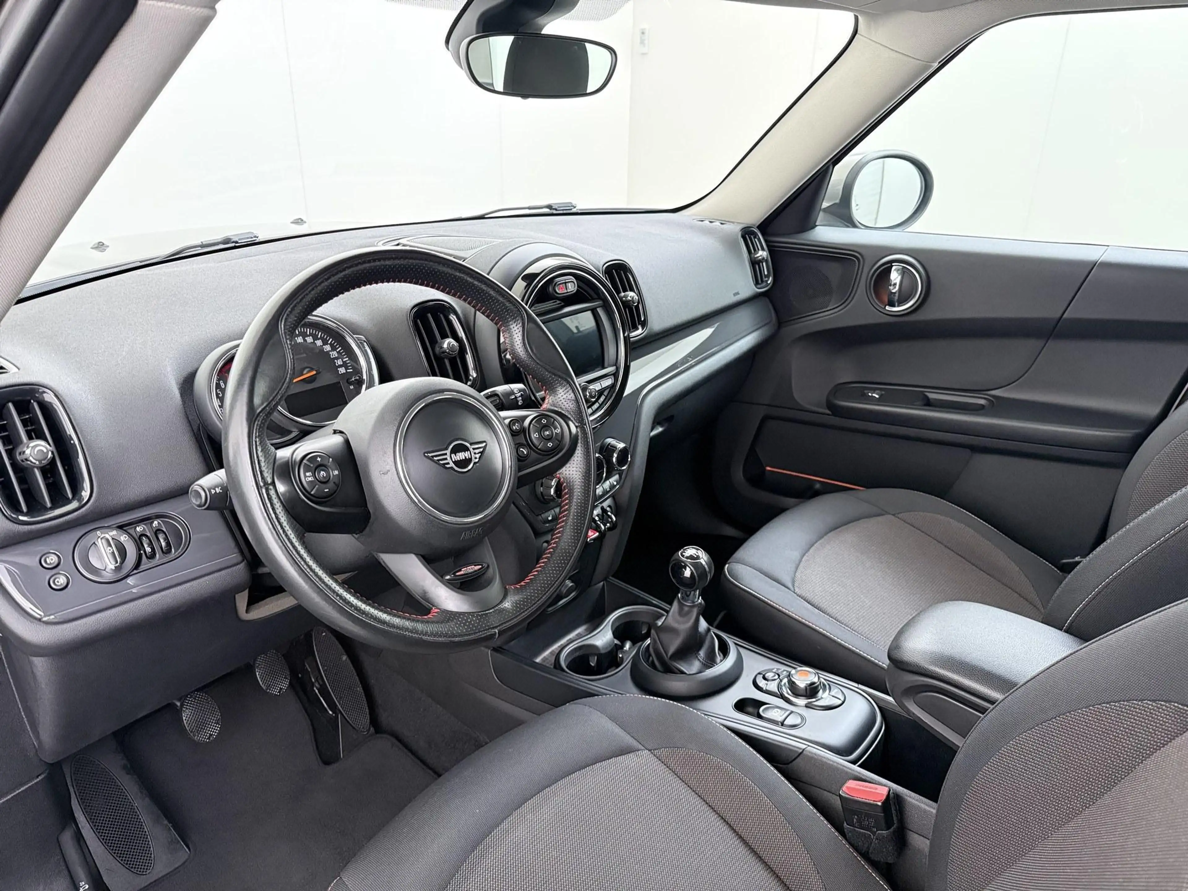 MINI One Countryman 1.5 Chili — photo 7