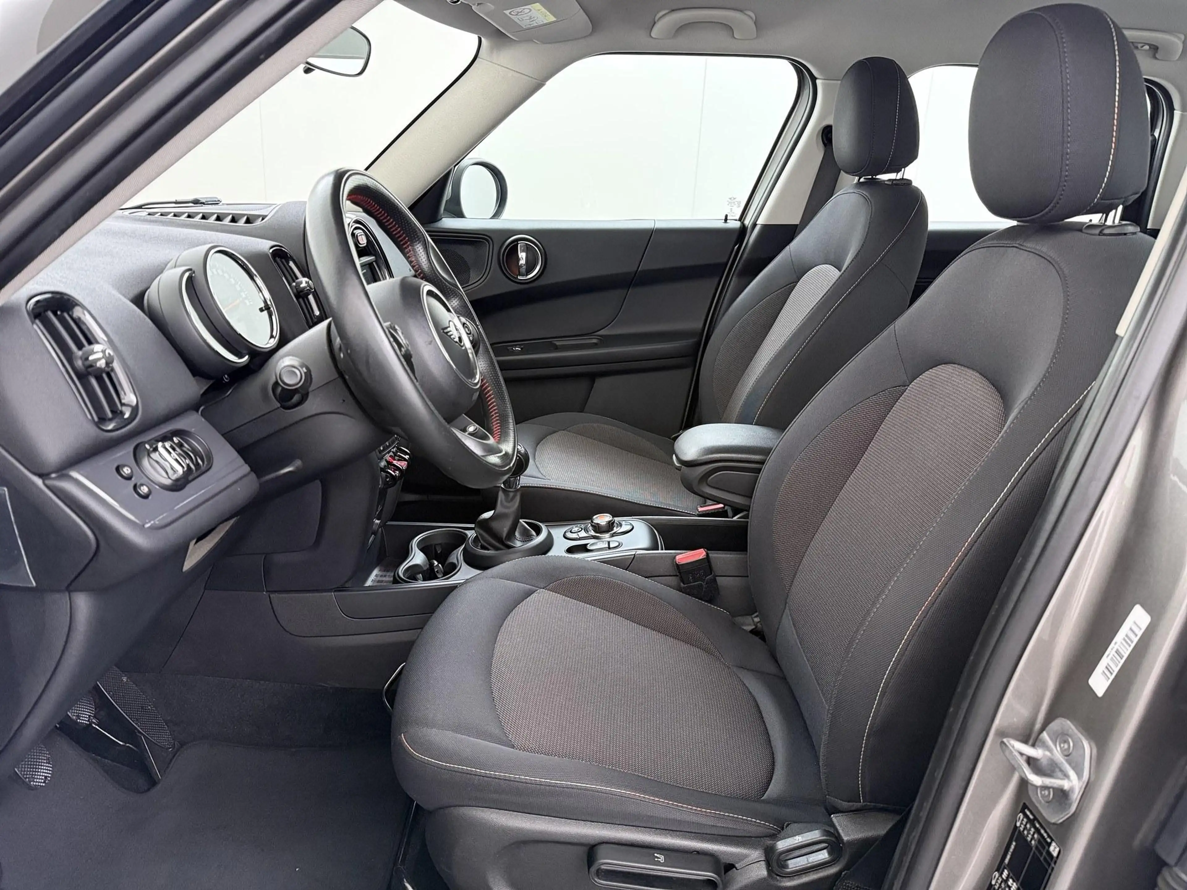 MINI One Countryman 1.5 Chili — photo 9