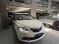 Lancia Ypsilon 1.0 Hybrid 70cv Platino ITALIANA FULL Blanc - thumbnail 3