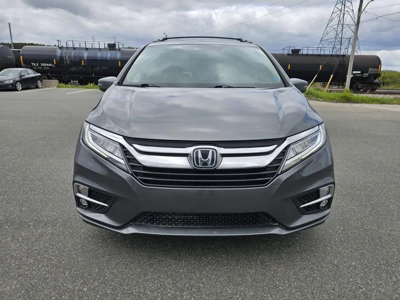 Honda Odyssey снимка Honda Odyssey