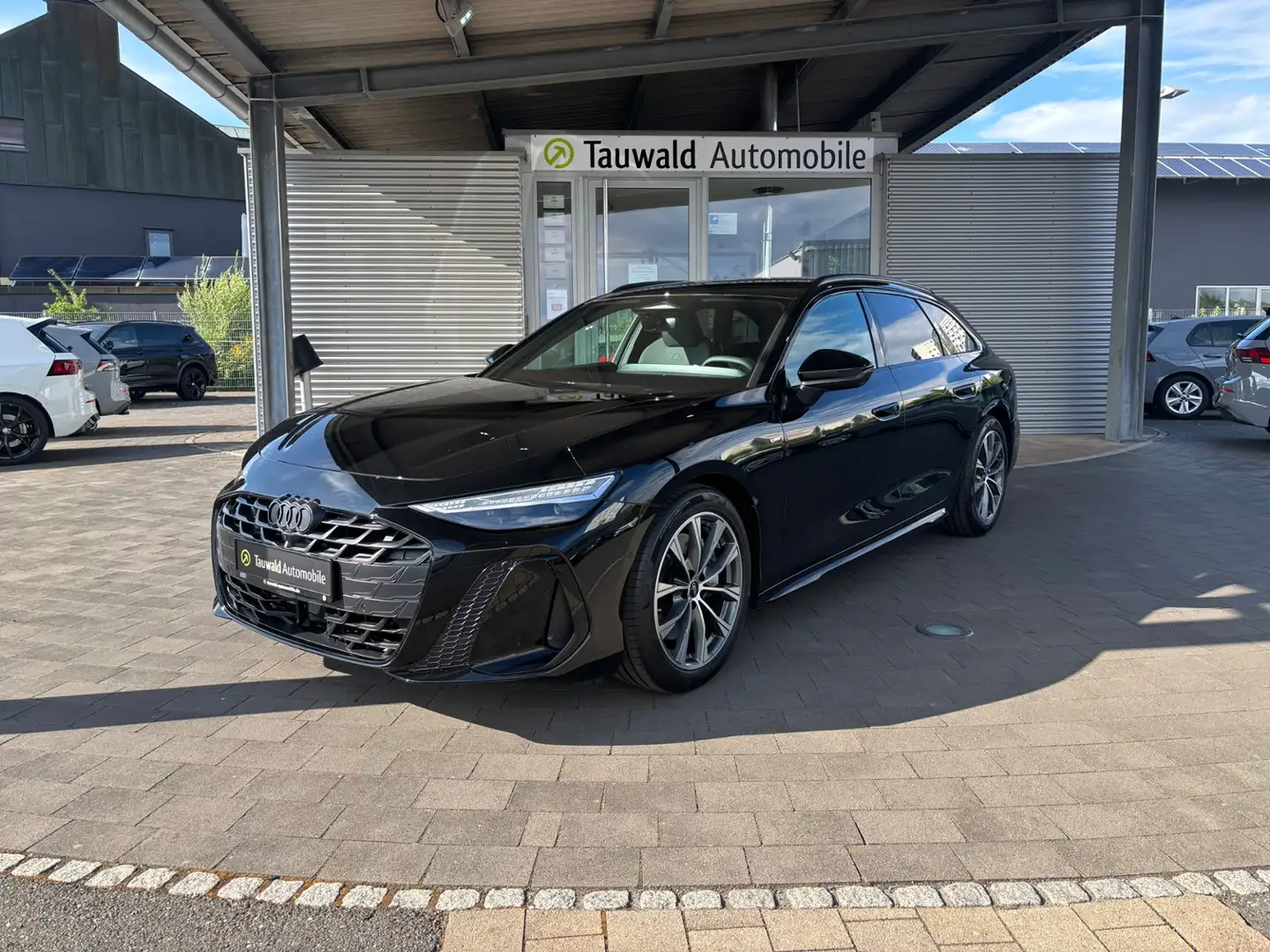 Audi A6 Avant TDI quattro S tronic S-LINE 19"/STANDHZ/AHK Schwarz - 2