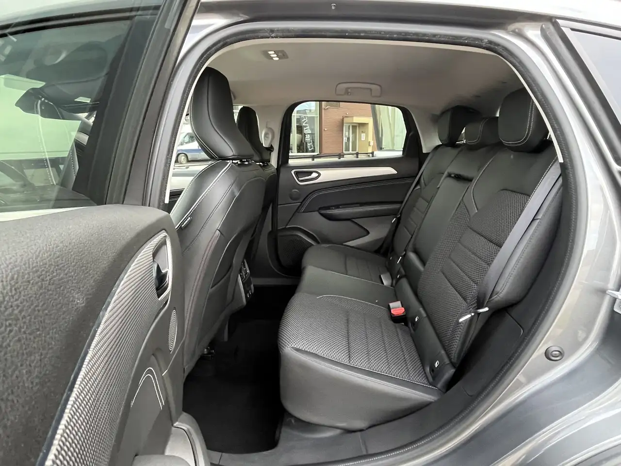 Renault Arkana 1.6 E-Tech Hybrid 145PK Intens / Trekhaak / Parkee, миниатюра 14