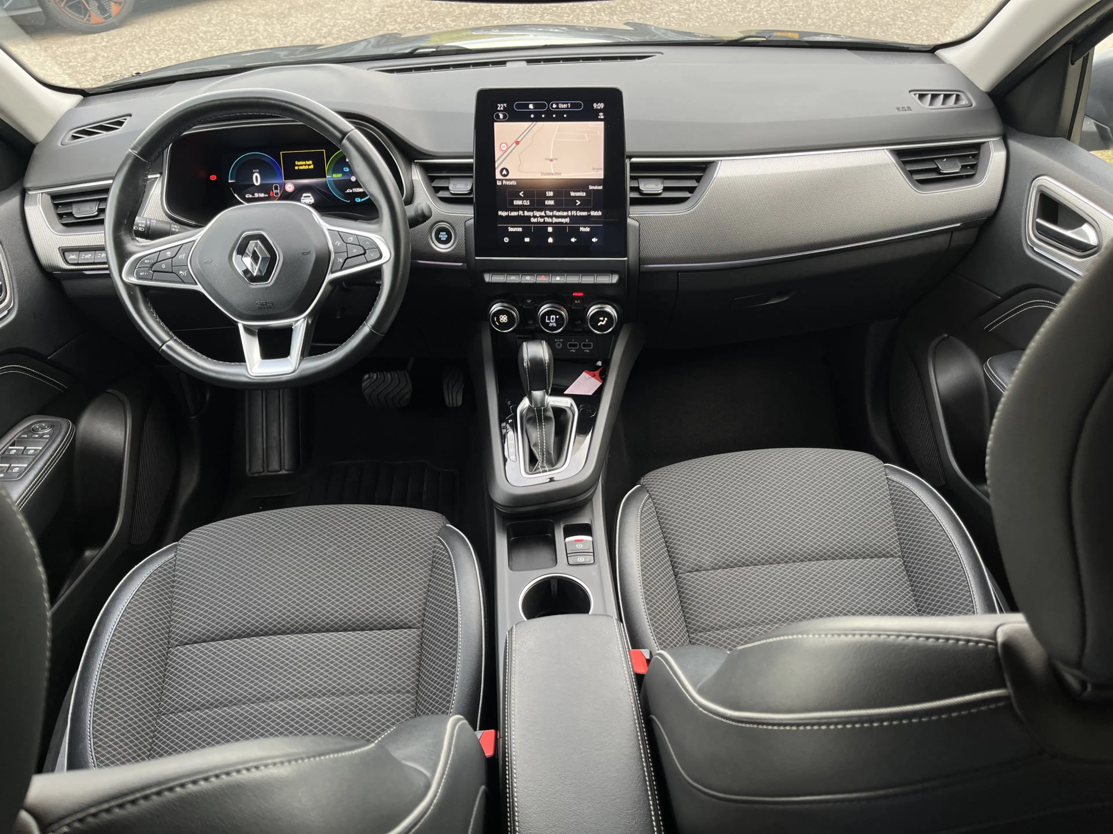 Renault Arkana 1.6 E-Tech Hybrid 145PK Intens / Trekhaak / Parkee — photo 3