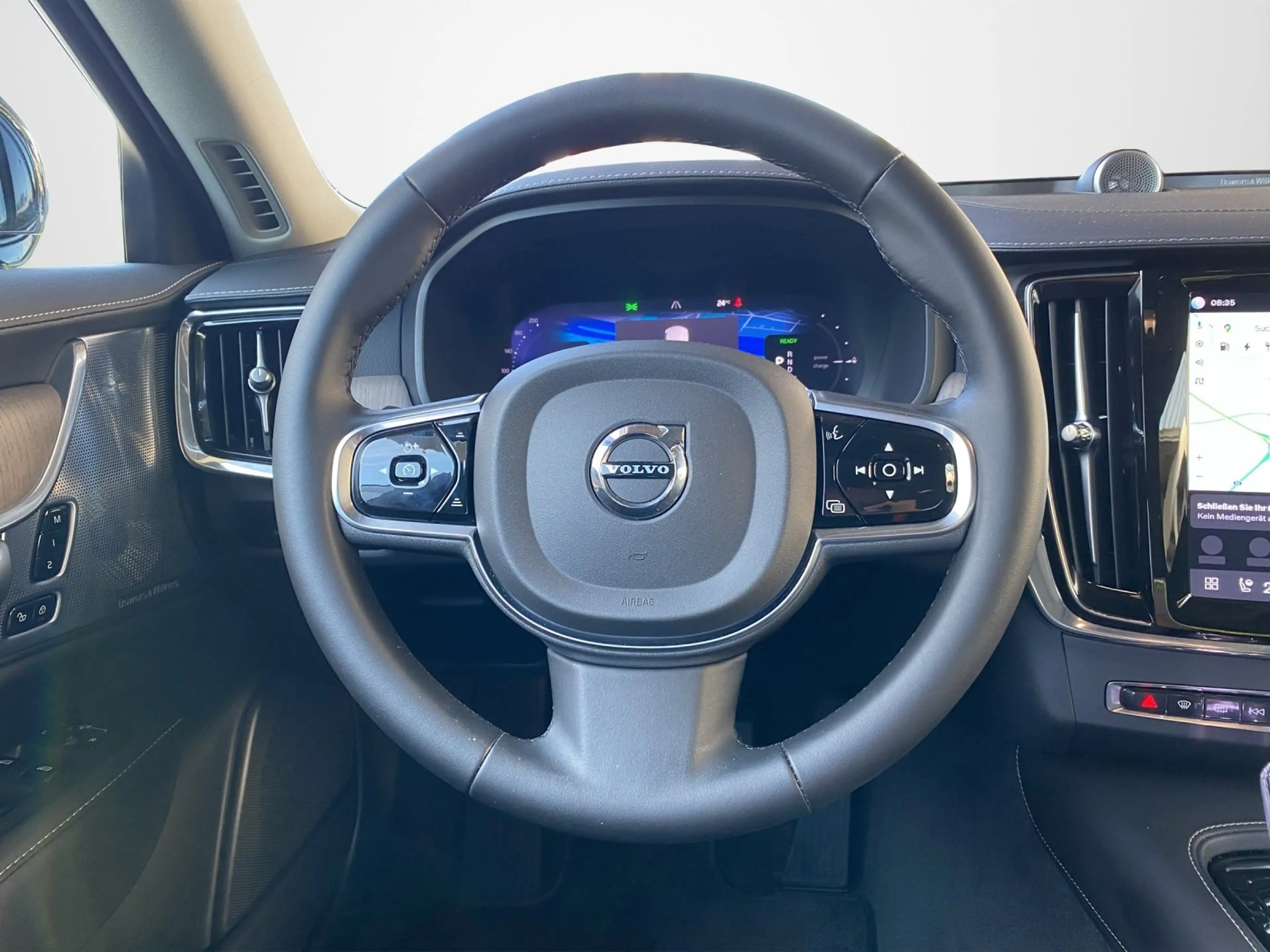 Volvo S90 T8 Ultimate AWD*AHK*Massage*SHZ*360°* — photo 10