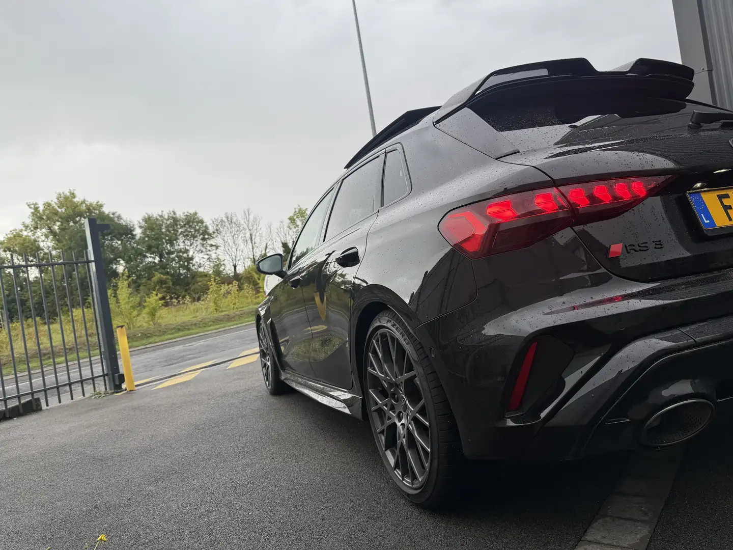 Audi RS3 Berline 2.5 TFSI 400 S tronic 7 Quattro - 2