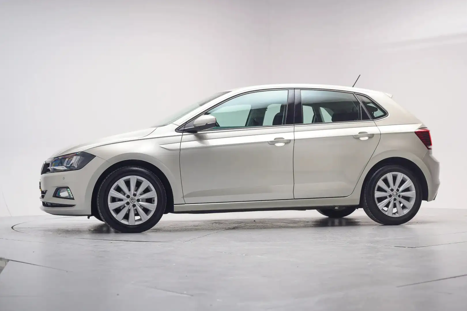 Volkswagen Polo 1.0 TSI Highline Aut. [ Adapt.cruise Climate Apple Grigio - 2