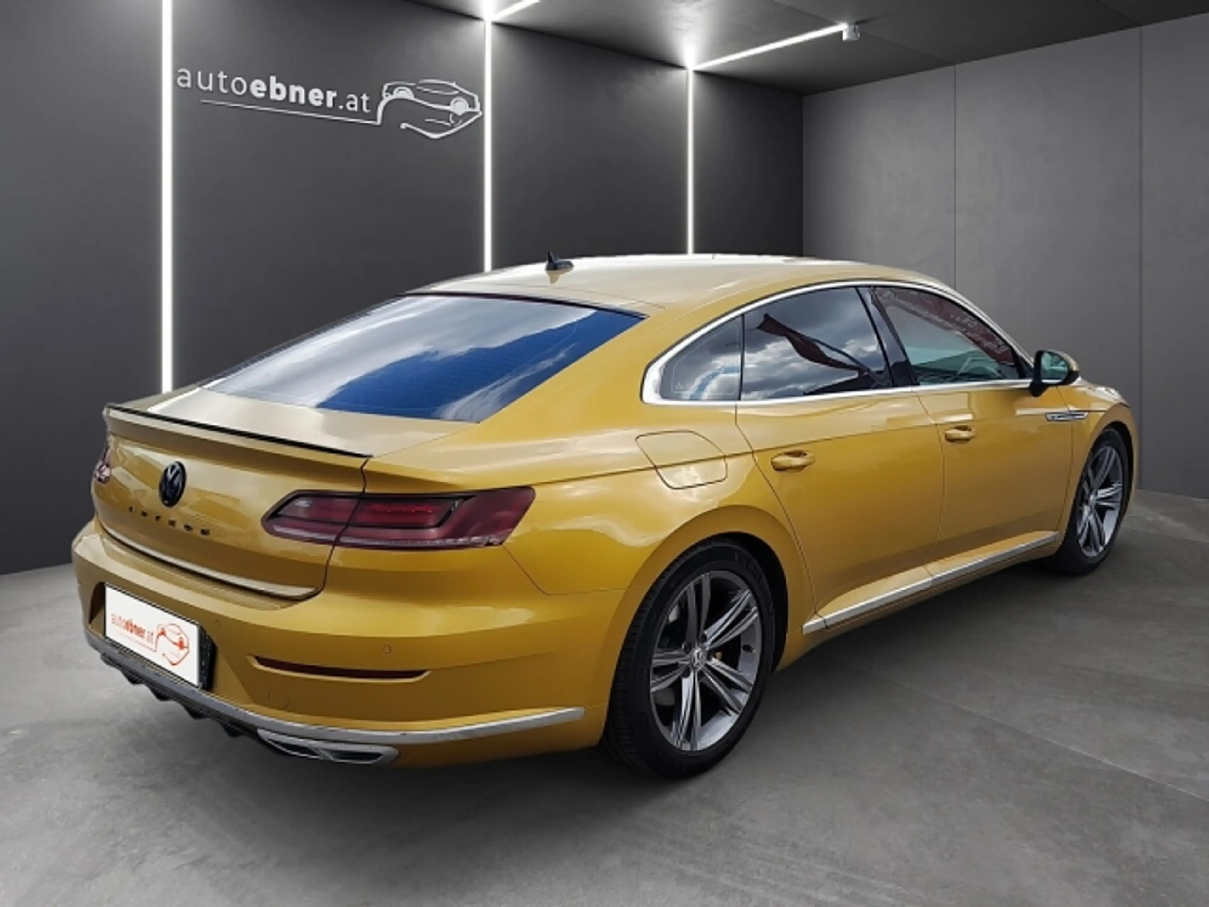 Volkswagen Arteon 2,0 TSI DSG R-Line+RADAR+RFK+LEDER+LED — photo 5
