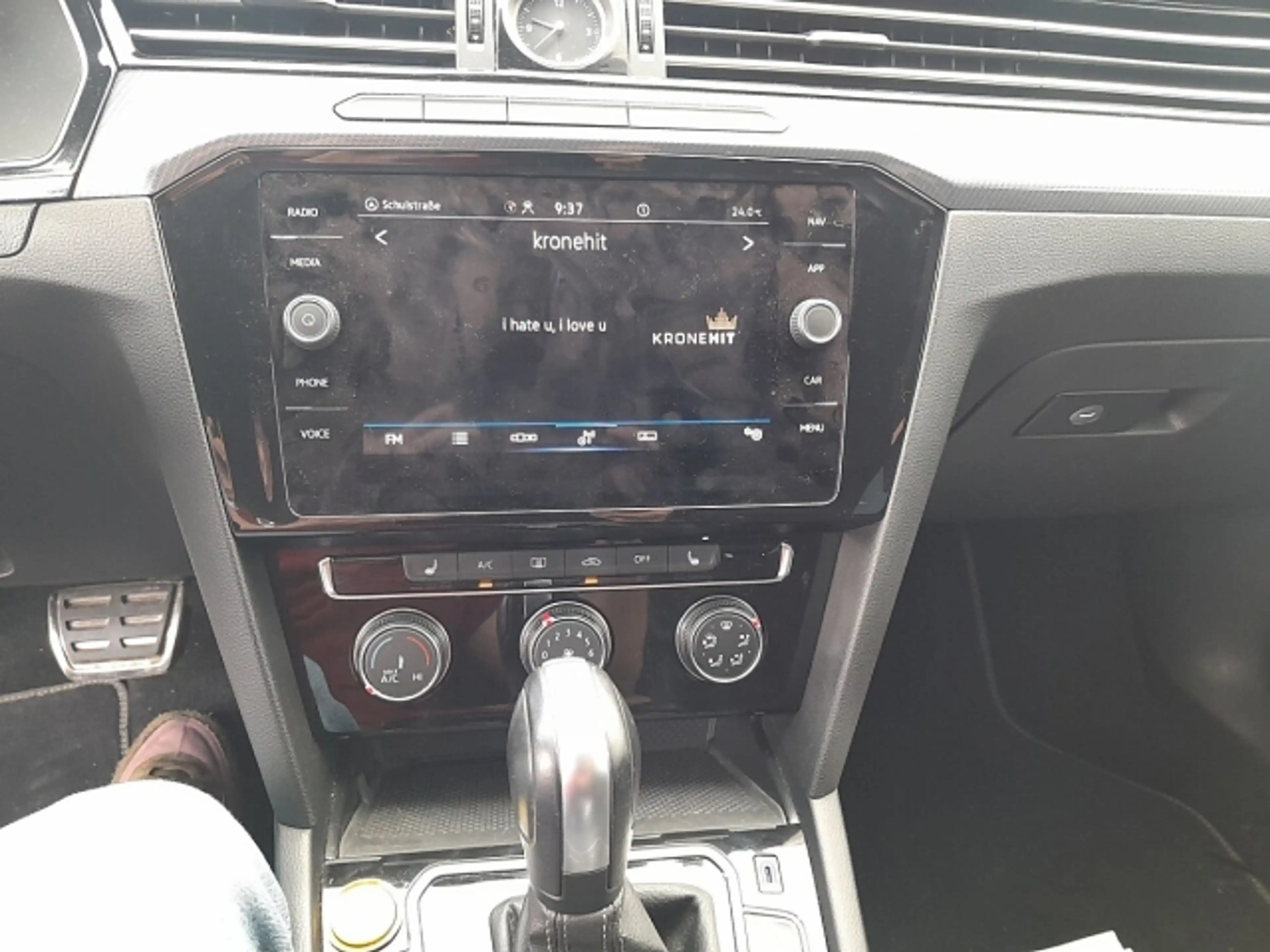 Volkswagen Arteon 2,0 TSI DSG R-Line+RADAR+RFK+LEDER+LED — photo 12