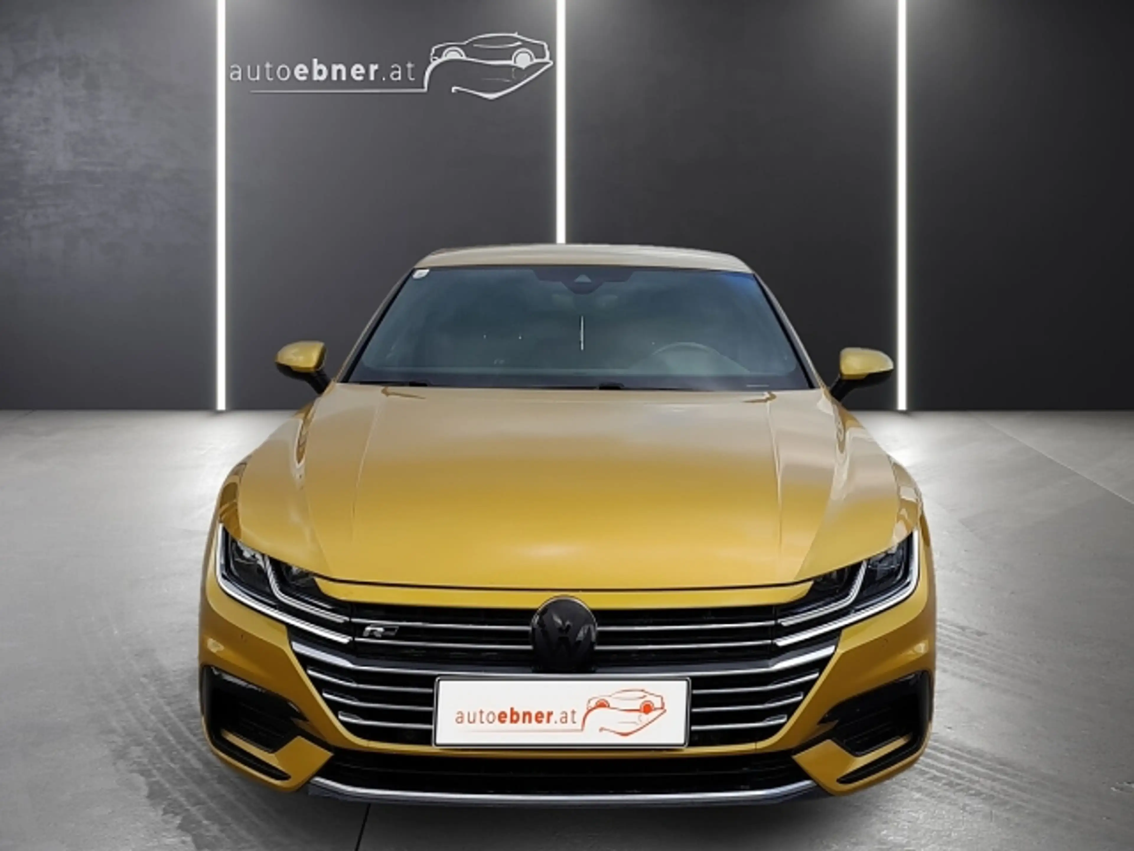 Volkswagen Arteon 2,0 TSI DSG R-Line+RADAR+RFK+LEDER+LED — photo 2