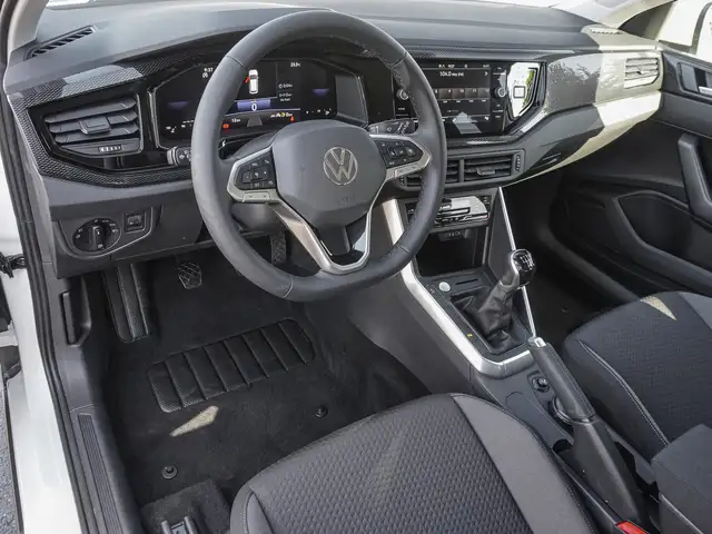 Volkswagen Taigo view 9