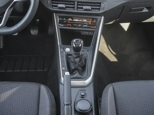 Volkswagen Taigo view 14