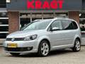 Volkswagen Touran Life 1.4 TSI 140 pk - 7 persoons - schuifdak - nav Grijs - thumbnail 1