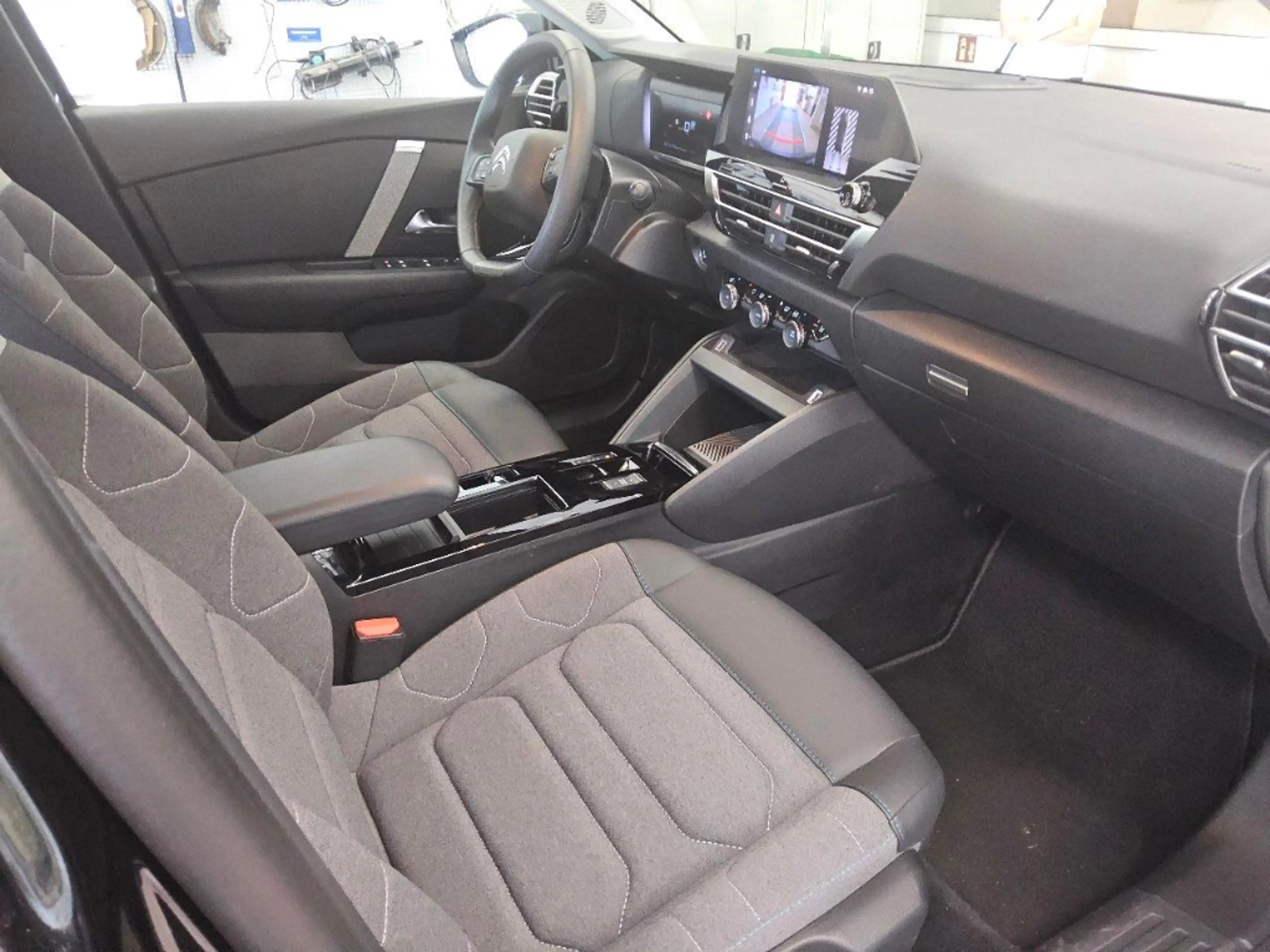 Citroen E-C4 Electric Plus 11kw Shz Navi Kamera PDC Keyless — photo 4