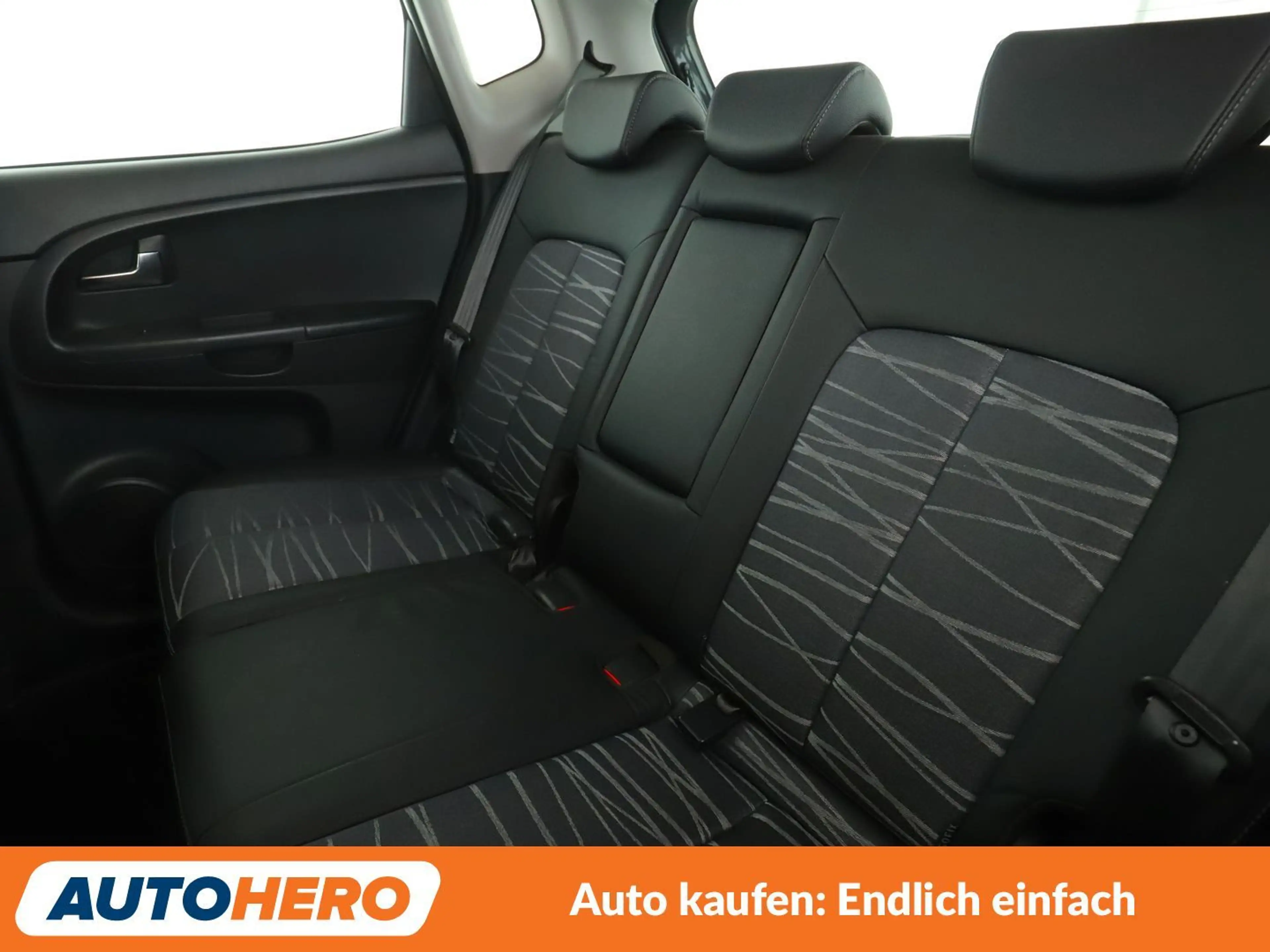Kia Venga 1.6 Edition 7 Aut.*NAVI*TEMPO*PDC*SHZ*AHK* — photo 14