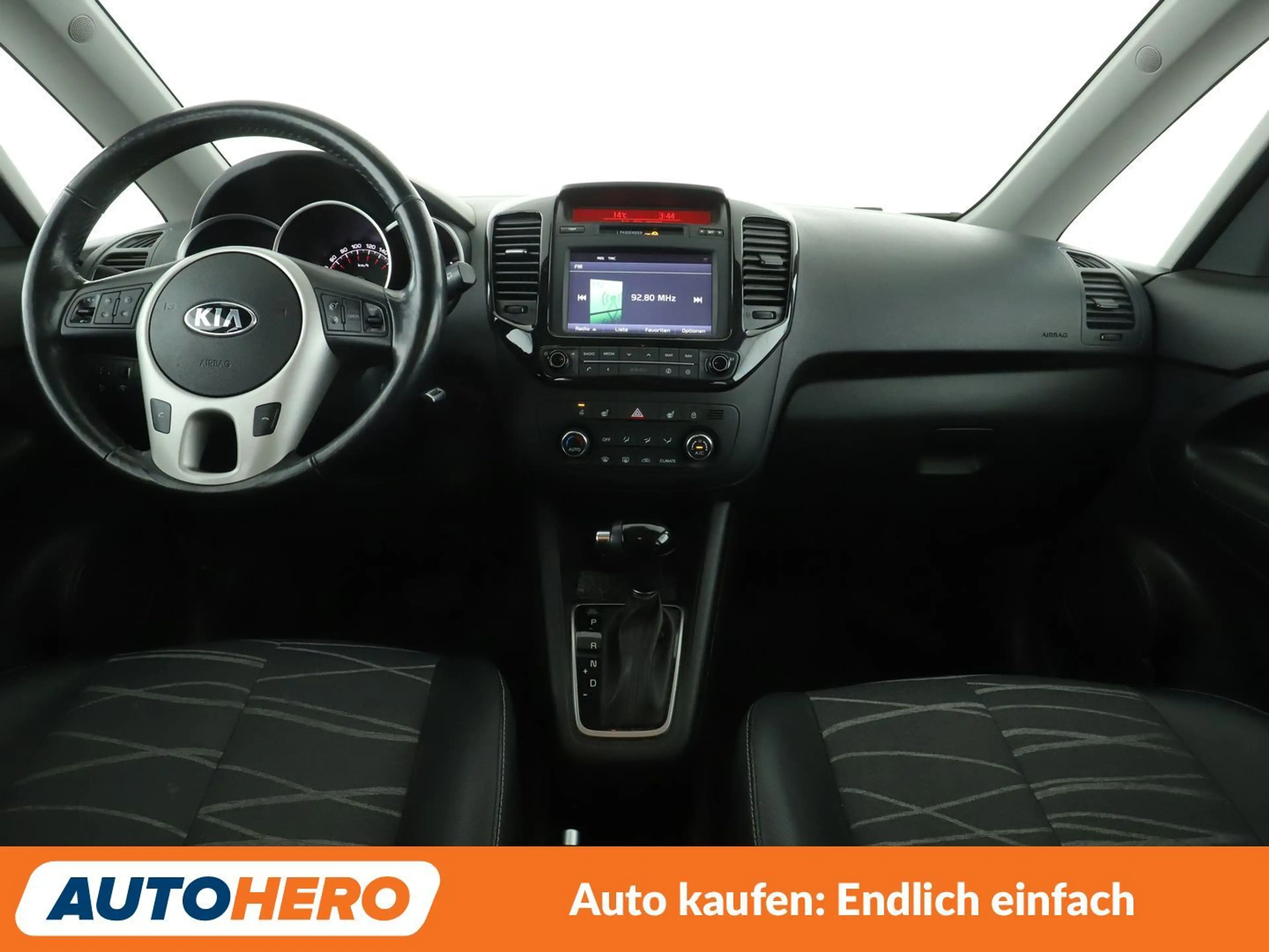 Kia Venga 1.6 Edition 7 Aut.*NAVI*TEMPO*PDC*SHZ*AHK* — photo 12