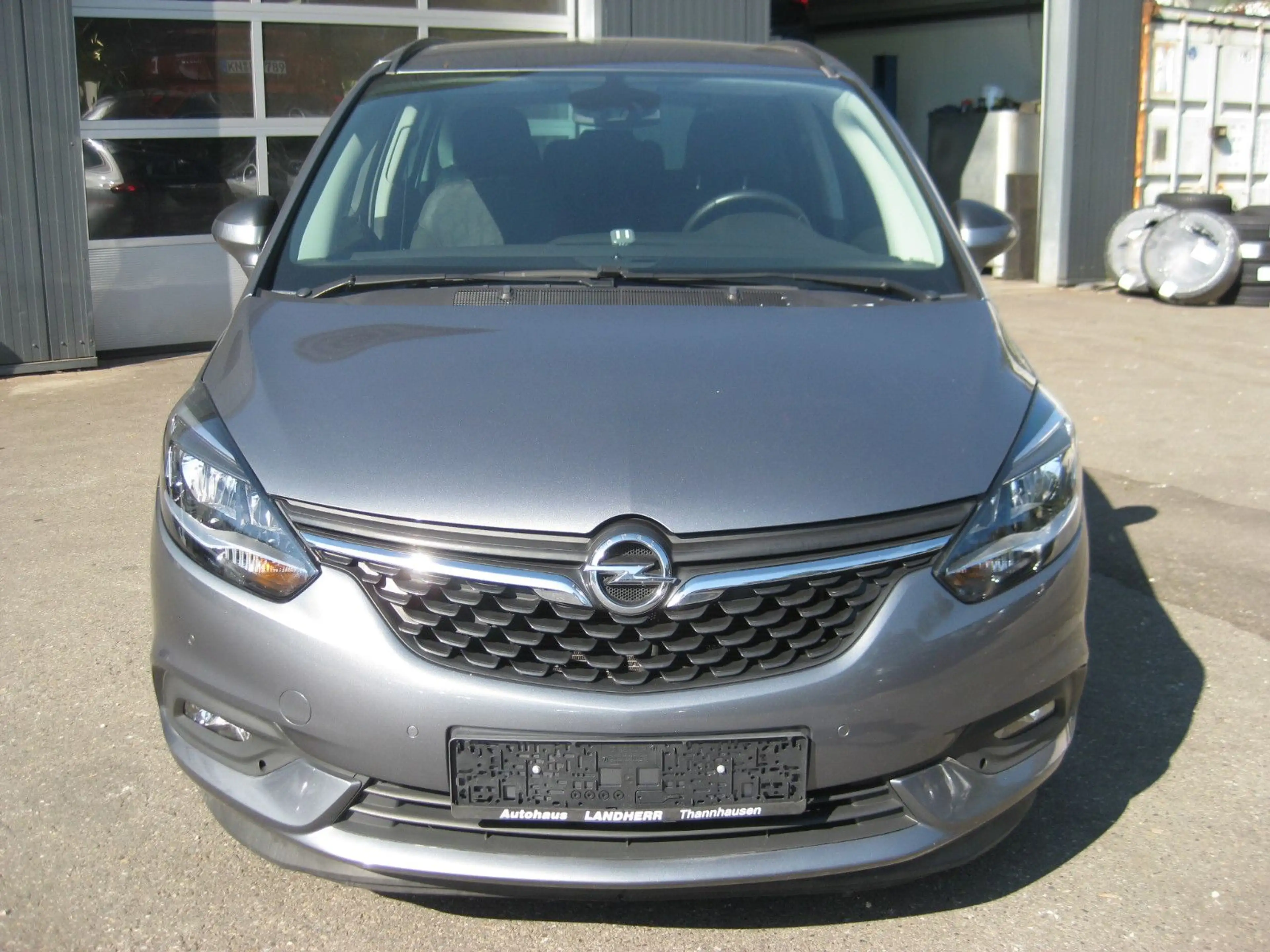 Opel Zafira C 120 Jahre "7-SITZER" — photo 2