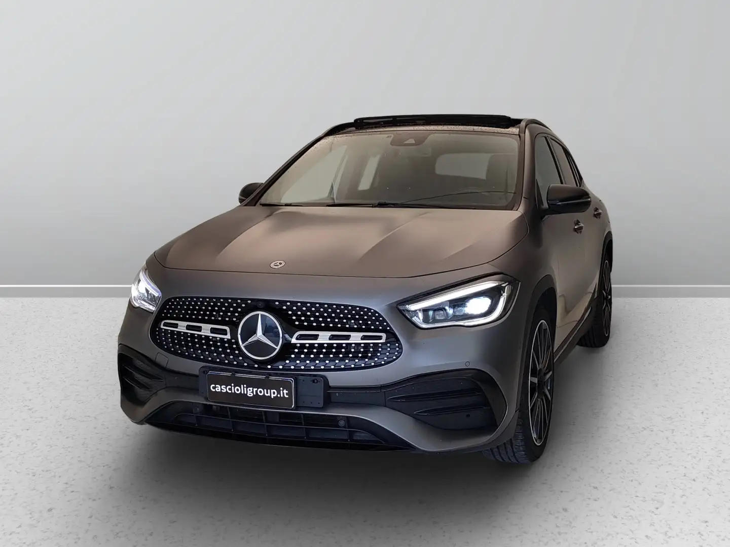 Mercedes-Benz GLA 200 200 d Premium 4matic auto Grigio - 1