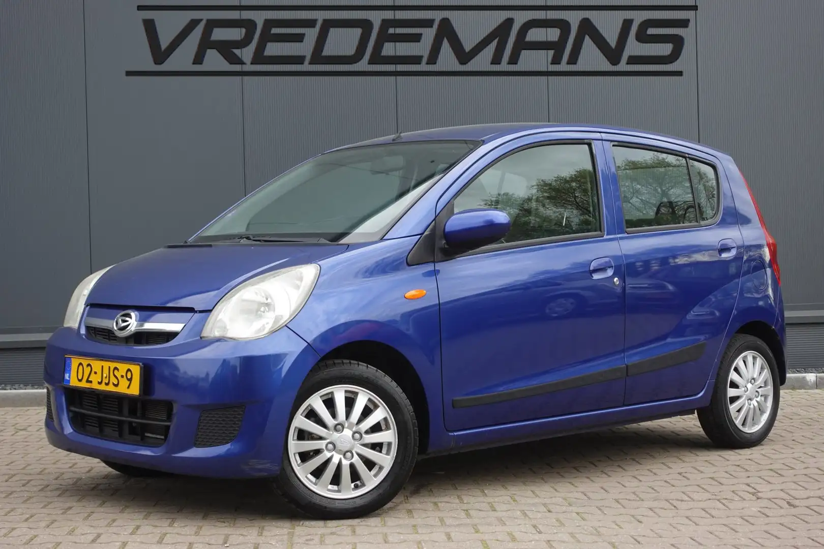 Daihatsu Cuore 1.0 Class Blau - 1