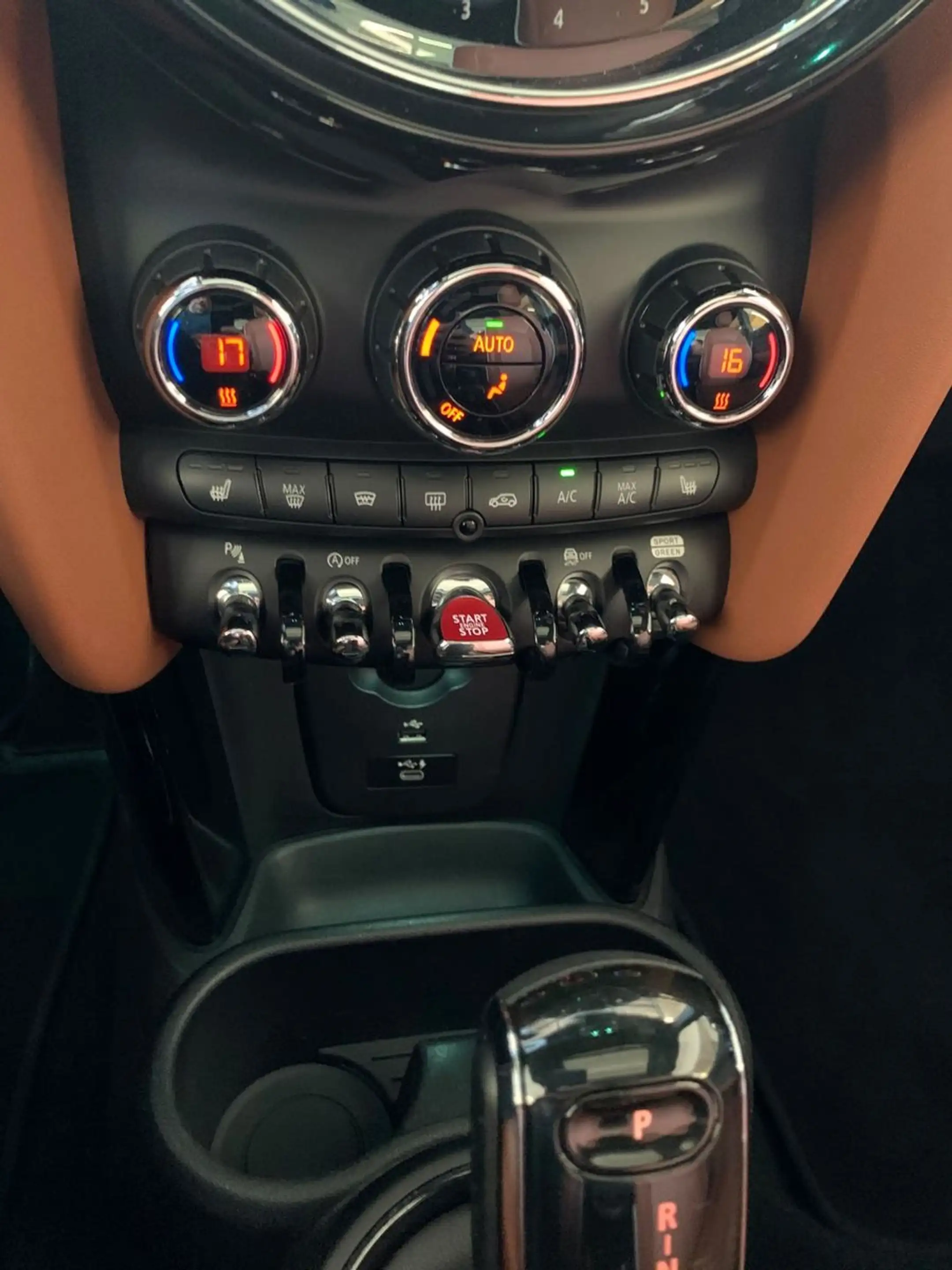 MINI Cooper S Mini 3-trg. Cooper S Classic Trim — photo 22