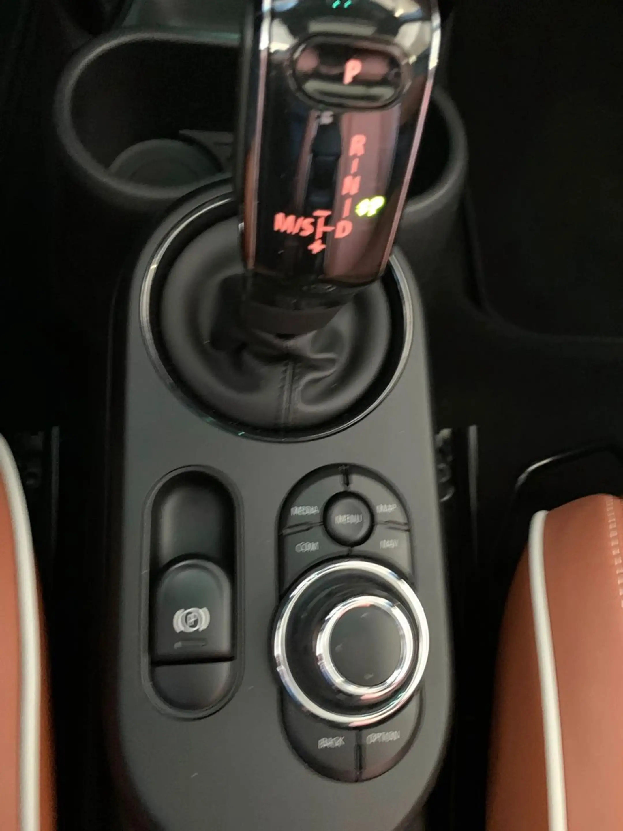 MINI Cooper S Mini 3-trg. Cooper S Classic Trim — photo 23