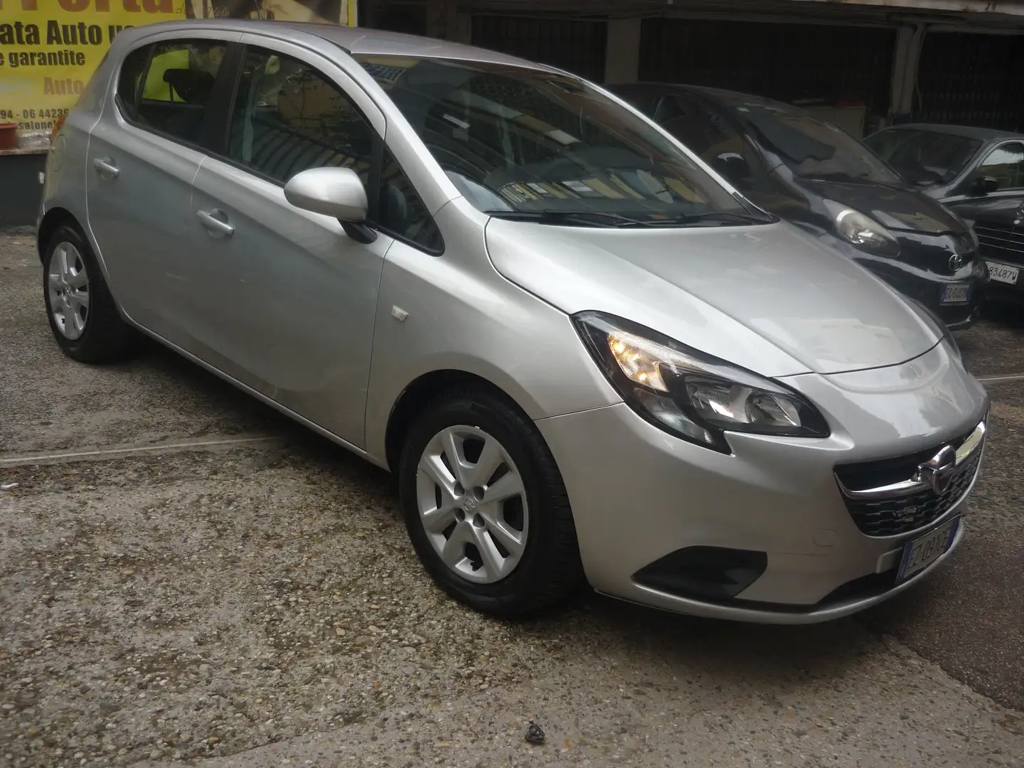 Opel Corsa Corsa V 2015 5p 1.2 Cosmo Solo 85.000 KM. Argent - 2