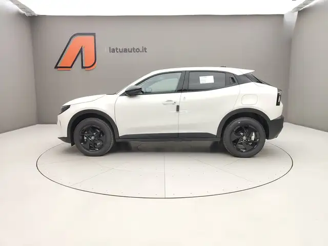 Alfa Romeo Junior view 4
