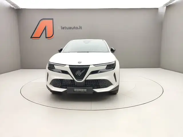 Alfa Romeo Junior view 2