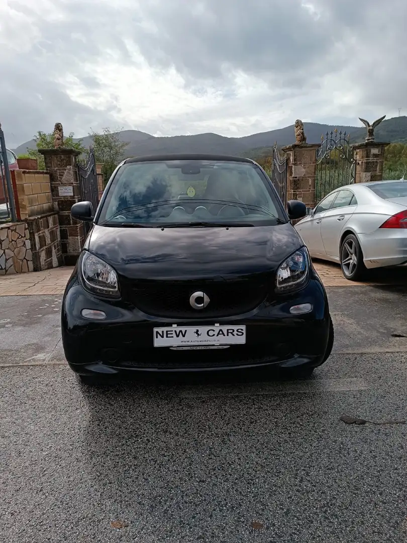smart forTwo 1.0 Youngster 71cv twinamic Nero - 1