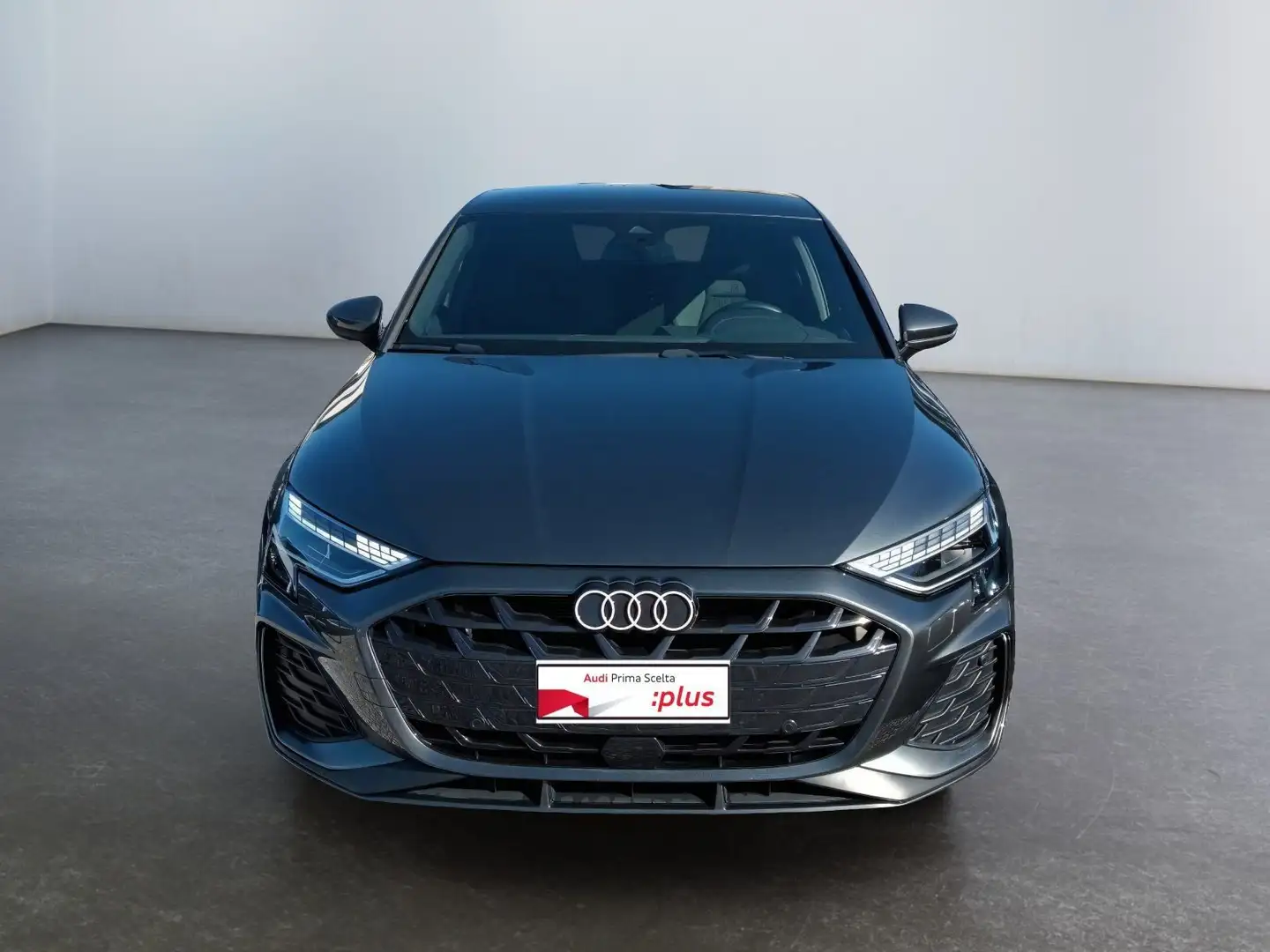 Audi A3 A3 Sedan 35 TDI S tronic S line edition Grijs - 1