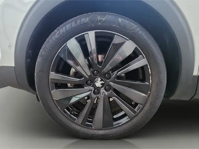 Peugeot 5008 view 11