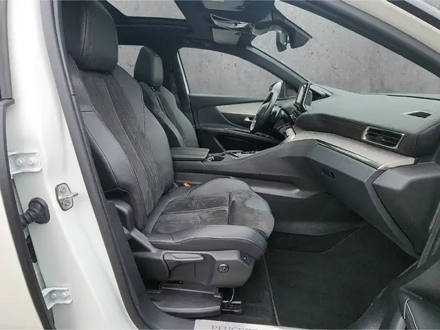 Peugeot 5008 view 13