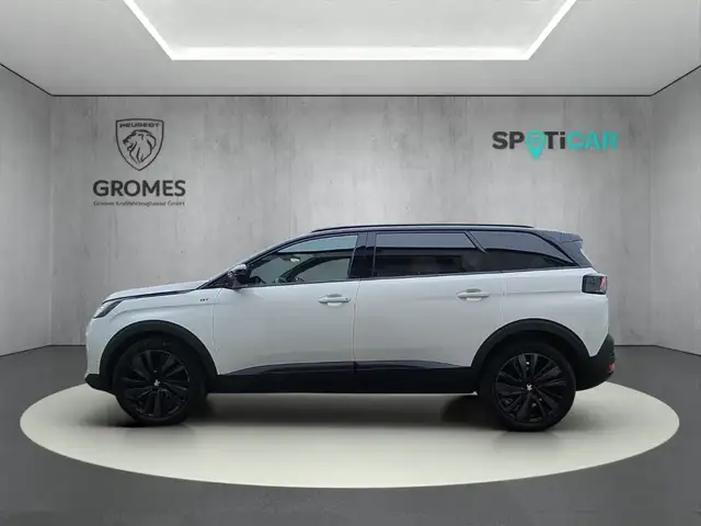 Peugeot 5008 view 6