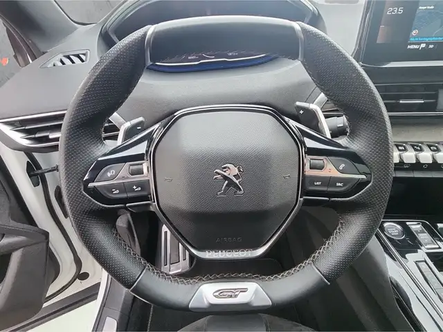 Peugeot 5008 view 10