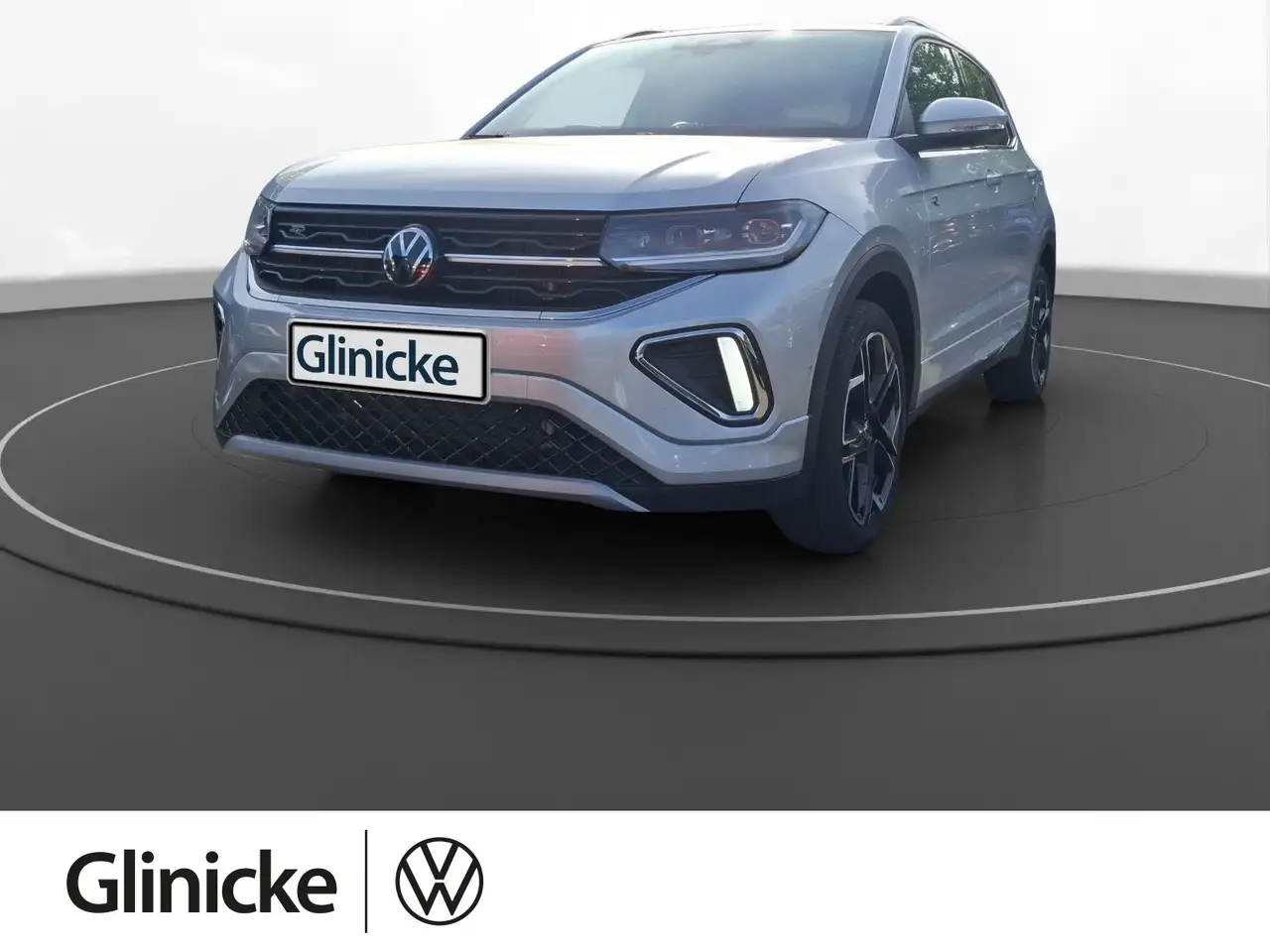 Volkswagen T-Cross R-Line 1.5 l TSI ACT 110 kW (150 PS) 7-G — photo 1 of 13