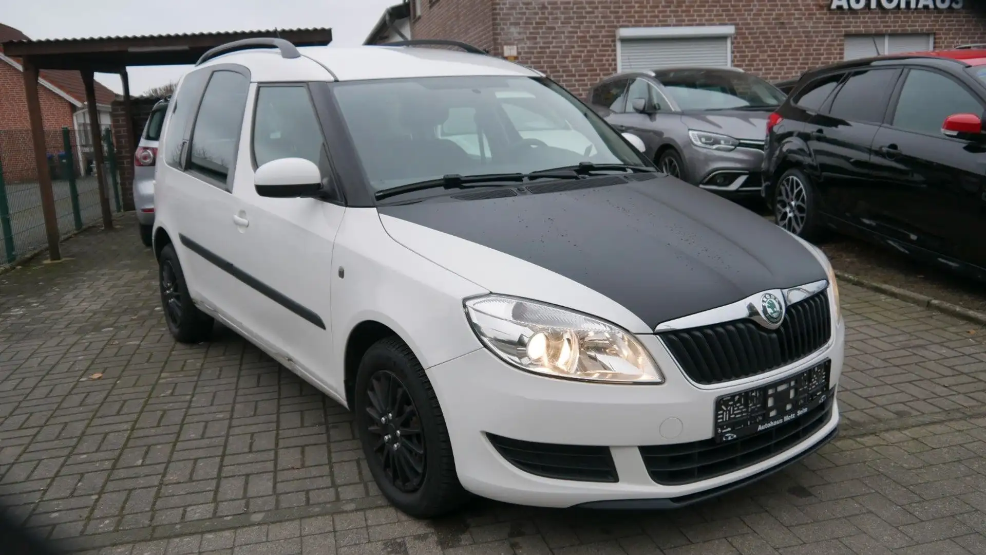 Skoda Roomster Ambition Plus Edition Weiß - 1