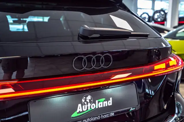 Audi RS5 view 19