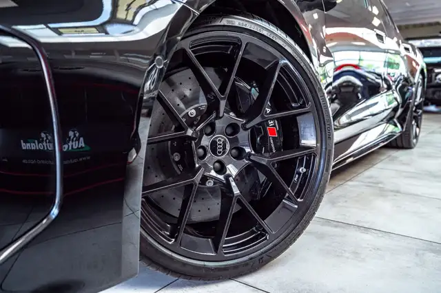 Audi RS5 view 12