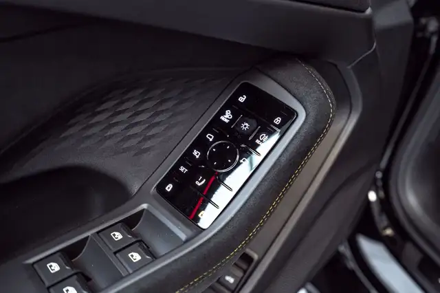 Audi RS5 view 24