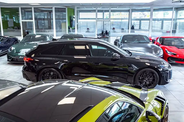 Audi RS5 view 8